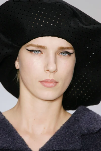 Look 12